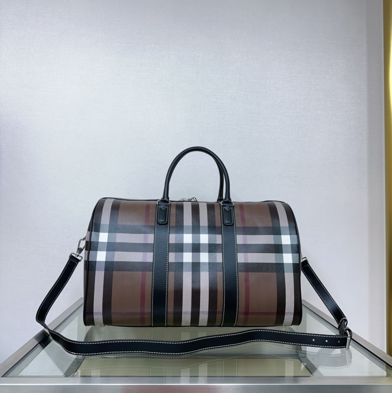 Bv*b*rry travel bags